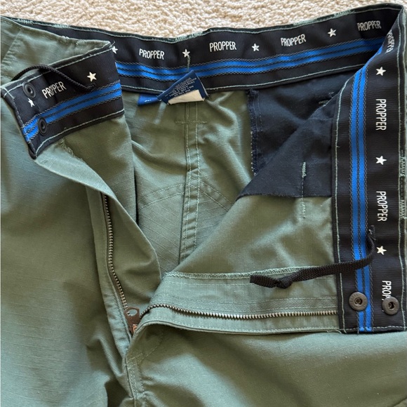 Tacktical Cargo pants - Picture 3 of 4